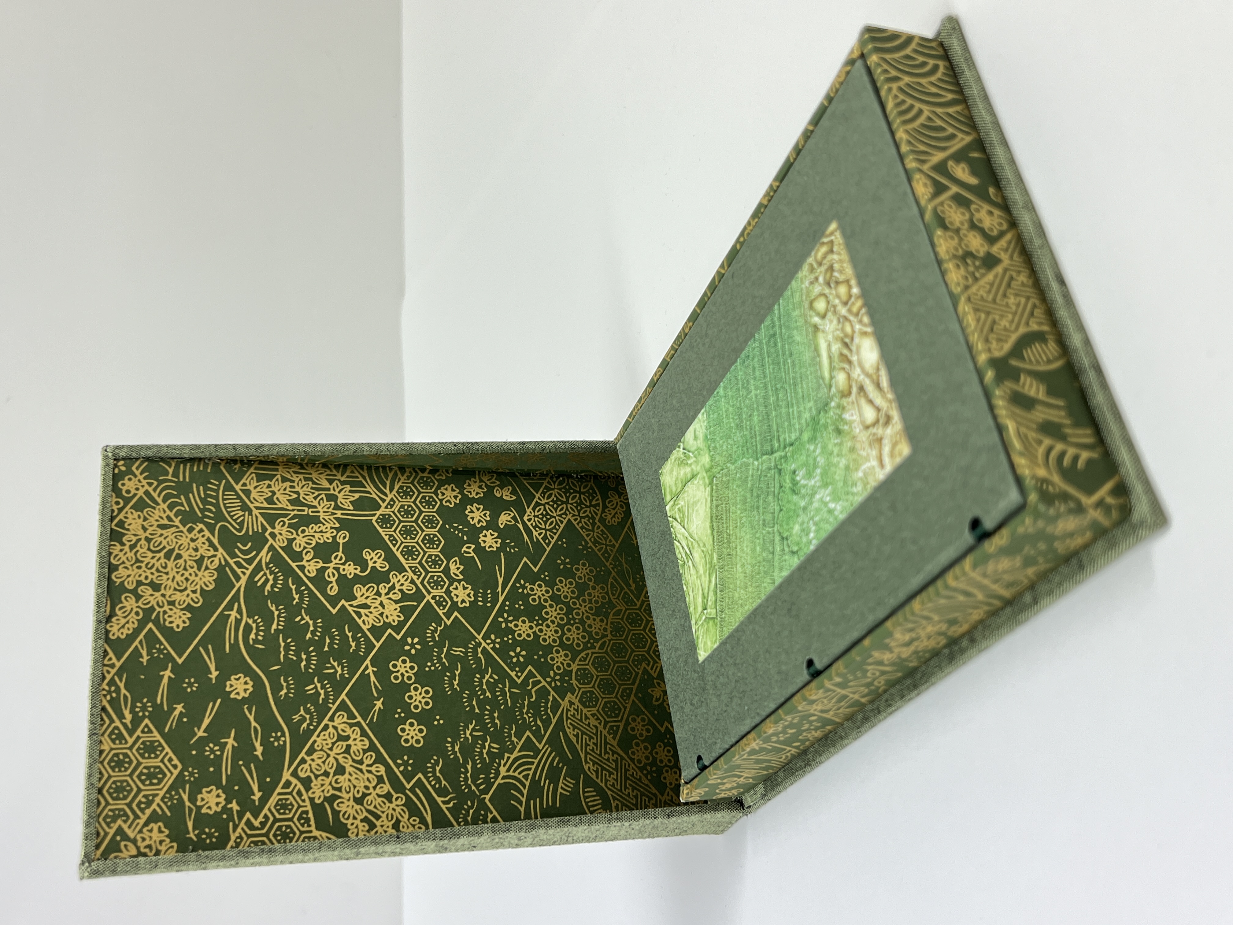 Verdant Impressions